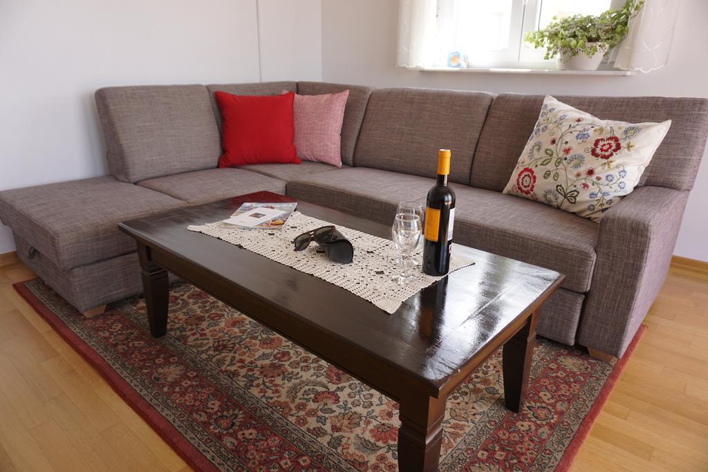 Apartment Stella Mare Podstrana